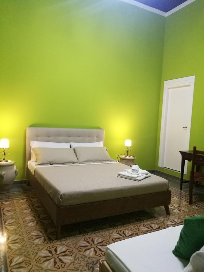 Volturno 106 Bed and Breakfast Palermo Exteriör bild