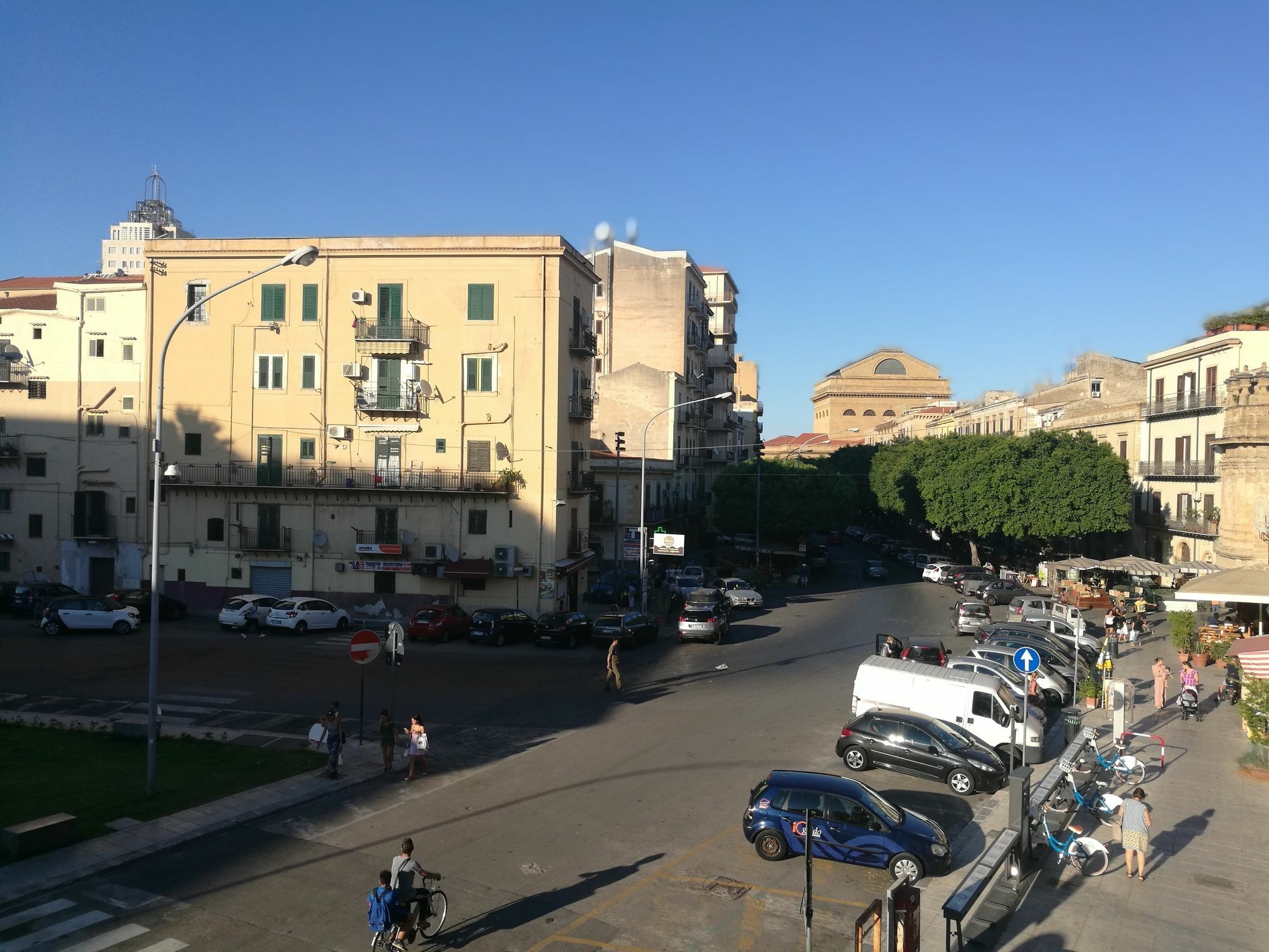 Volturno 106 Bed and Breakfast Palermo Exteriör bild